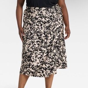 Ava & Viv Women's Midi Faux Wrap Skirt Black Cream Abstract Floral Print
